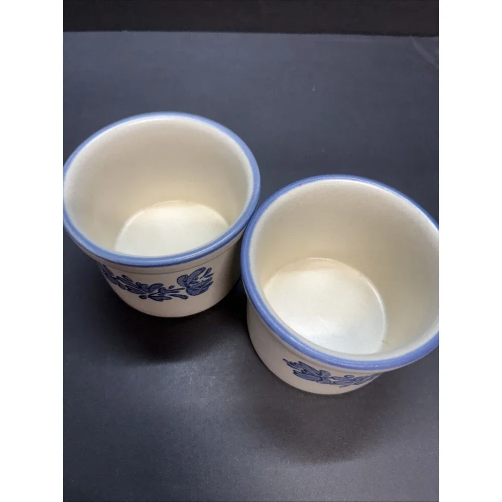 Set Of 2 Pfaltzgraff Yorktown Stoneware Ramekin/Crock 2.5” #920 VINTAGE